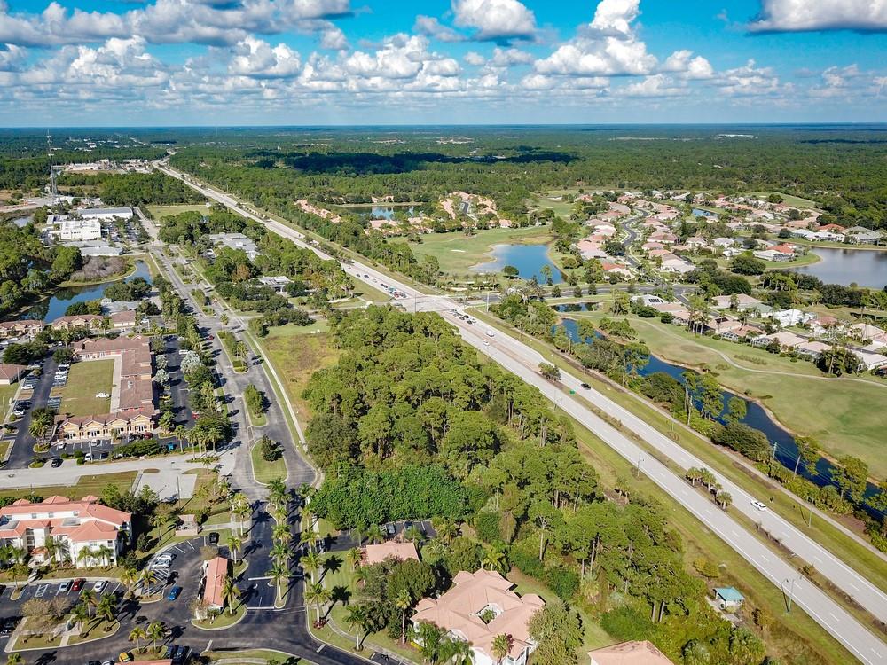 3020 Bobcat Village Center Rd, North Port, FL 34288