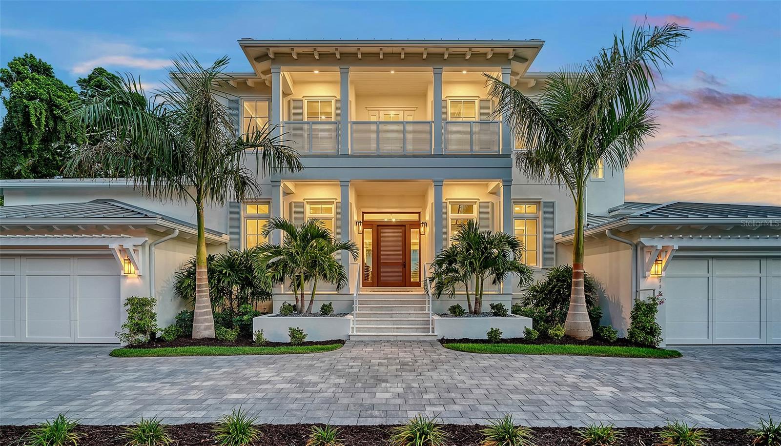 118 N Warbler Ln, Sarasota, FL 34236