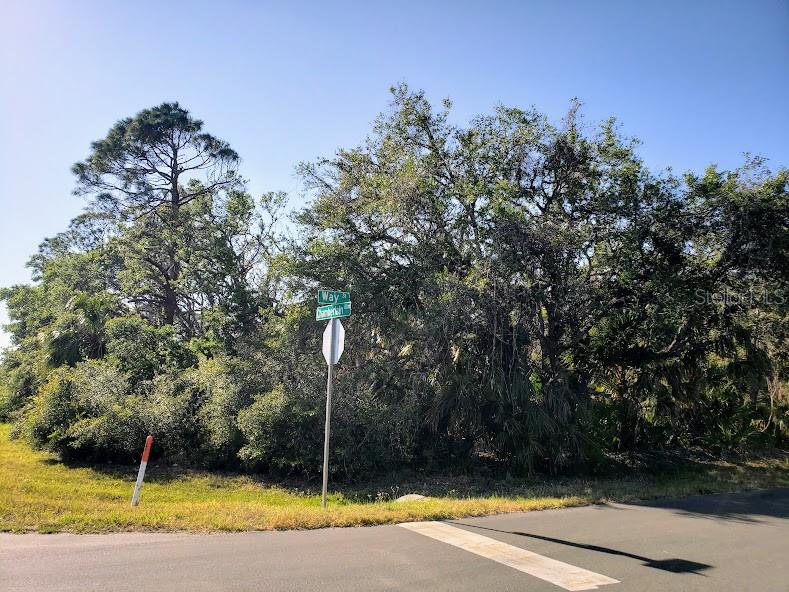 15492 Chamberlain Blvd, Port Charlotte, FL 33953