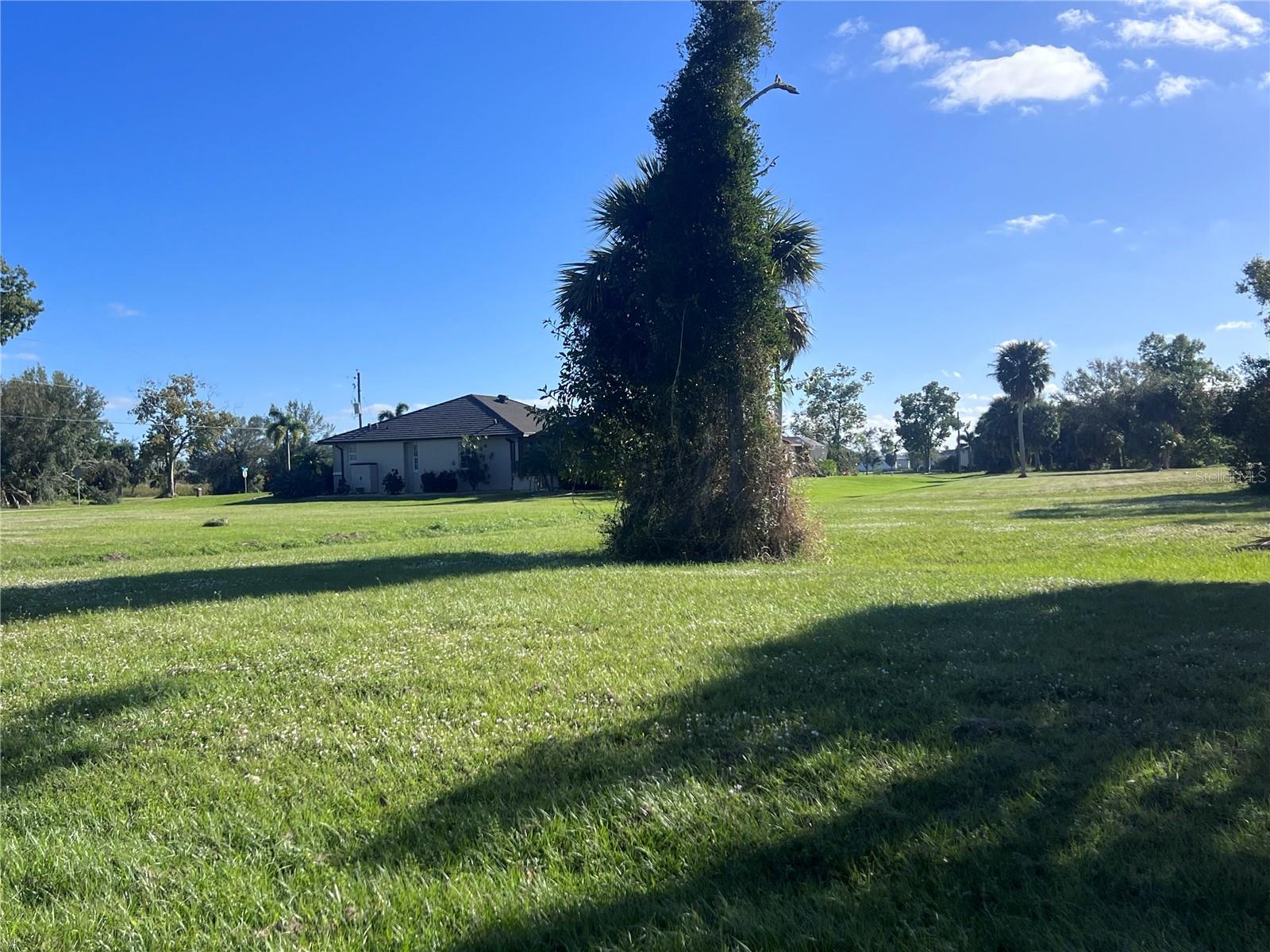 16818 Acapulco Rd, Punta Gorda, FL 33955