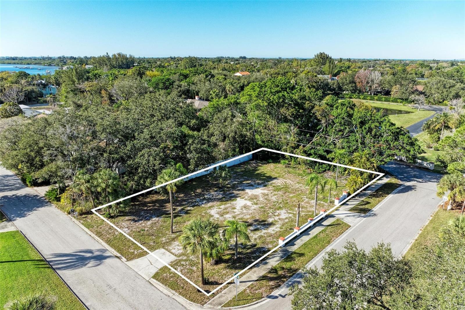 210 77th St Nw, Bradenton, FL 34209