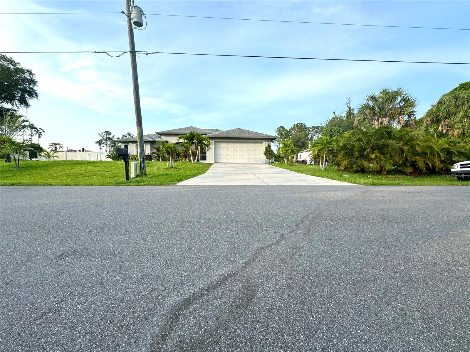 2760 Chipley Ave, North Port, FL 34286