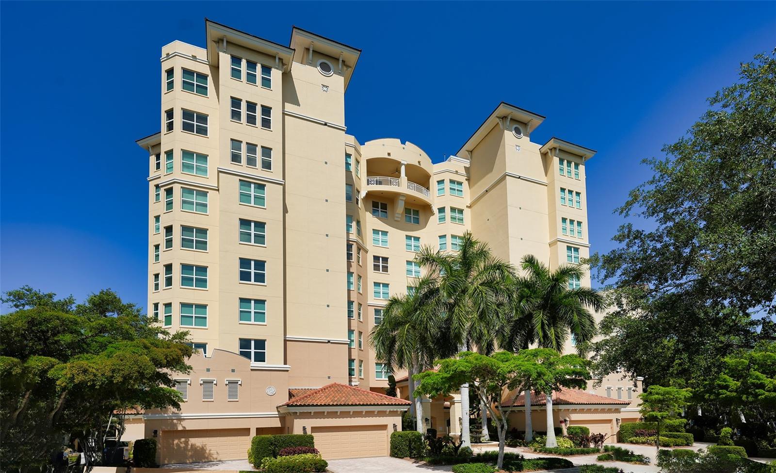 409 N Point Rd #501, Osprey, FL 34229