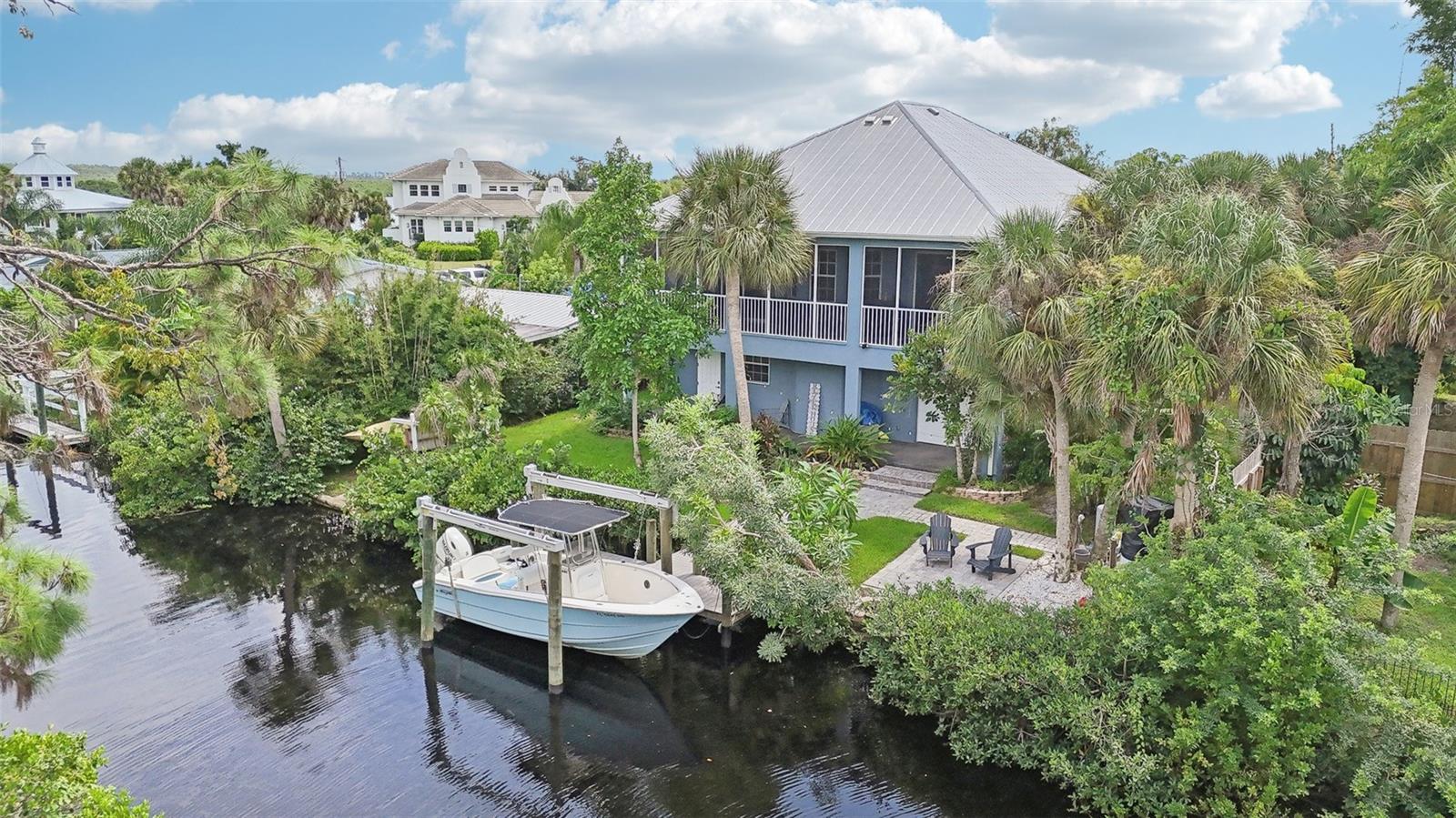 9033 Allapata Ln, Venice, FL 34293