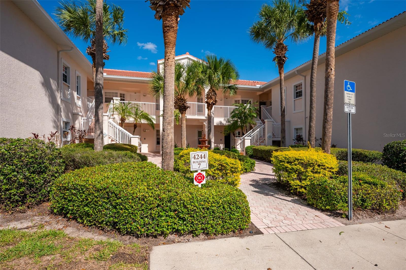 4244 Central Sarasota Pkwy #725, Sarasota, FL 34238