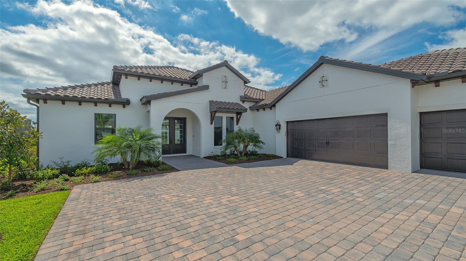 10629 Nicklaus Ct, Englewood, FL 34223