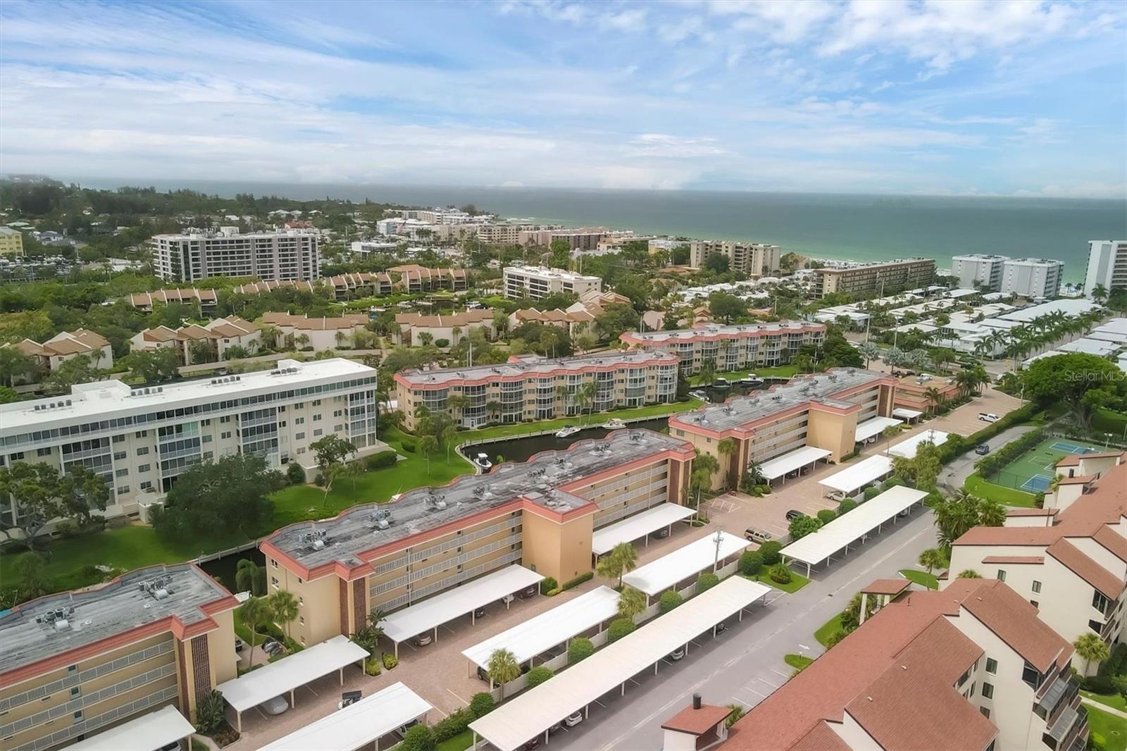 1300 N Portofino Dr #208, Sarasota, FL 34242