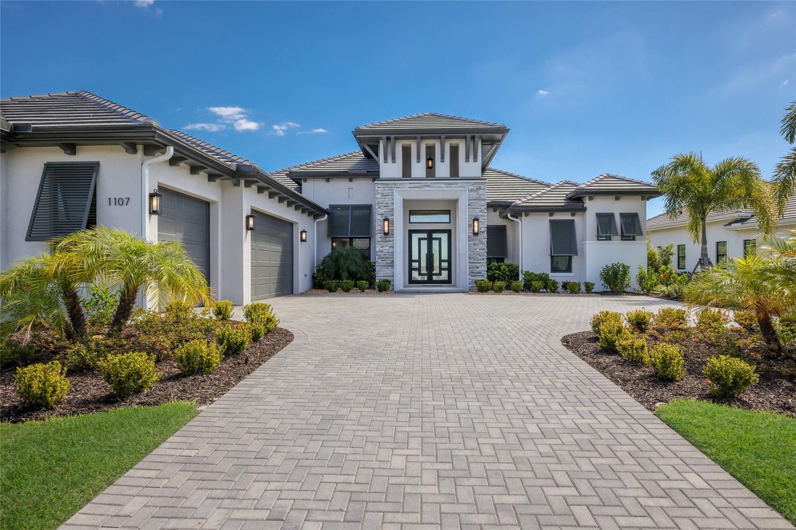 1107 Blue Shell Loop, Sarasota, FL 34240