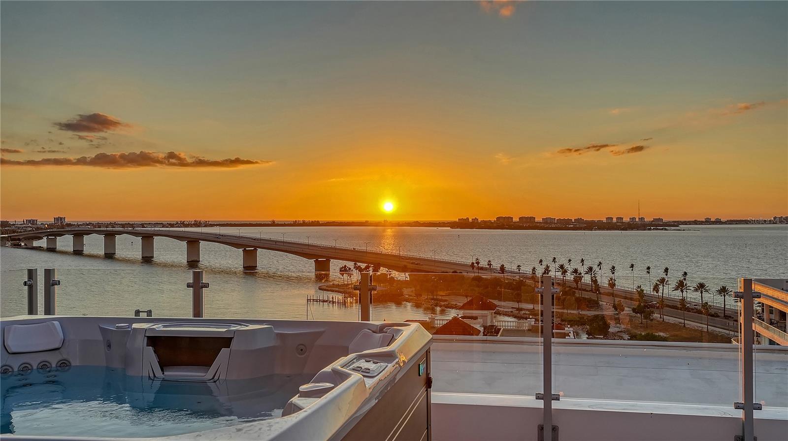 111 Golden Gate Pt #201, Sarasota, FL 34236