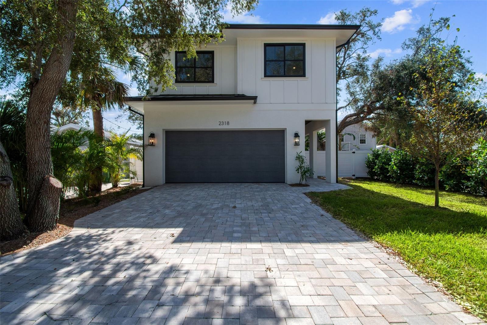 2318 Bay St, Sarasota, FL 34237