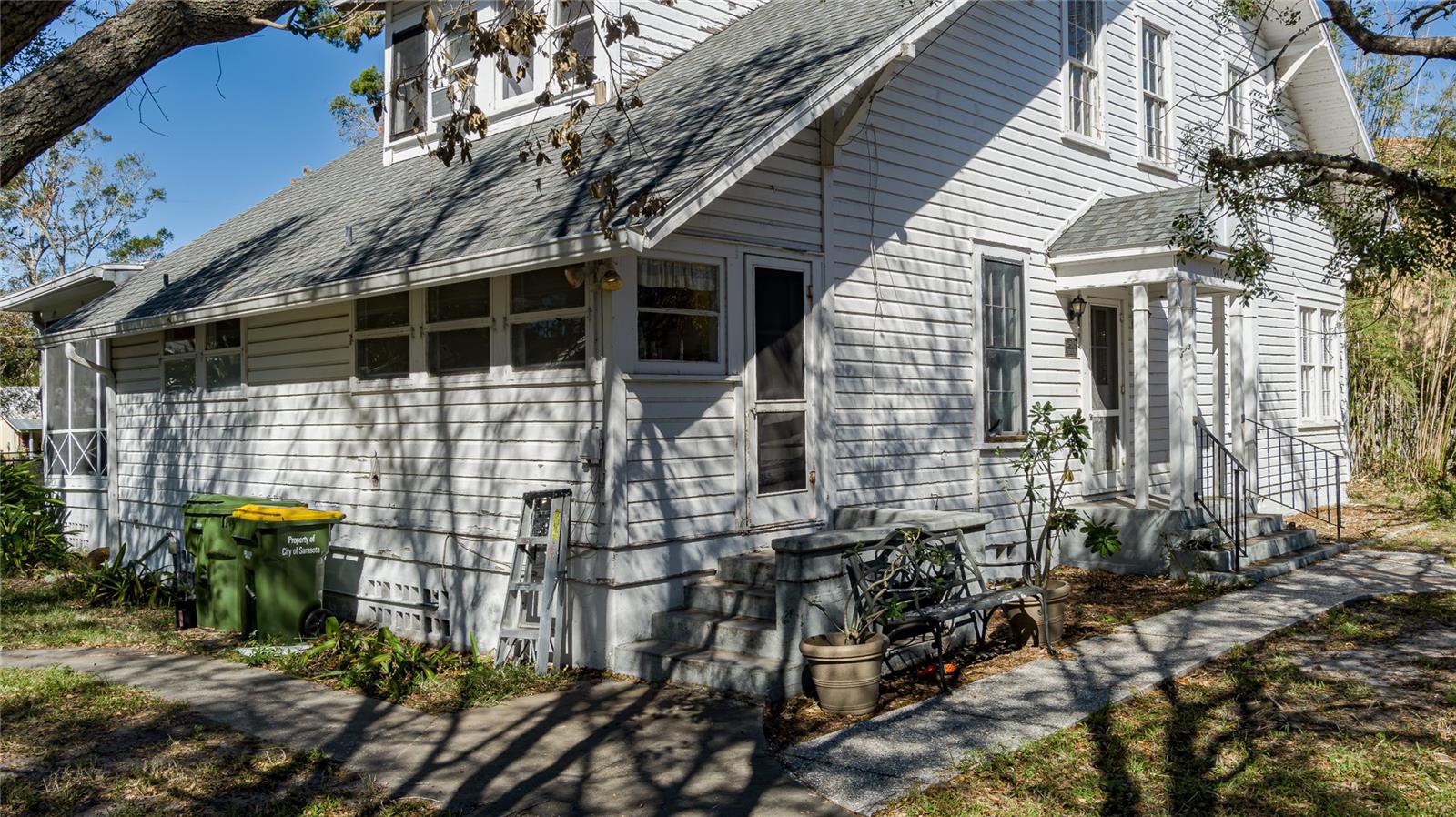 908 Pomelo Ave, Sarasota, FL 34236