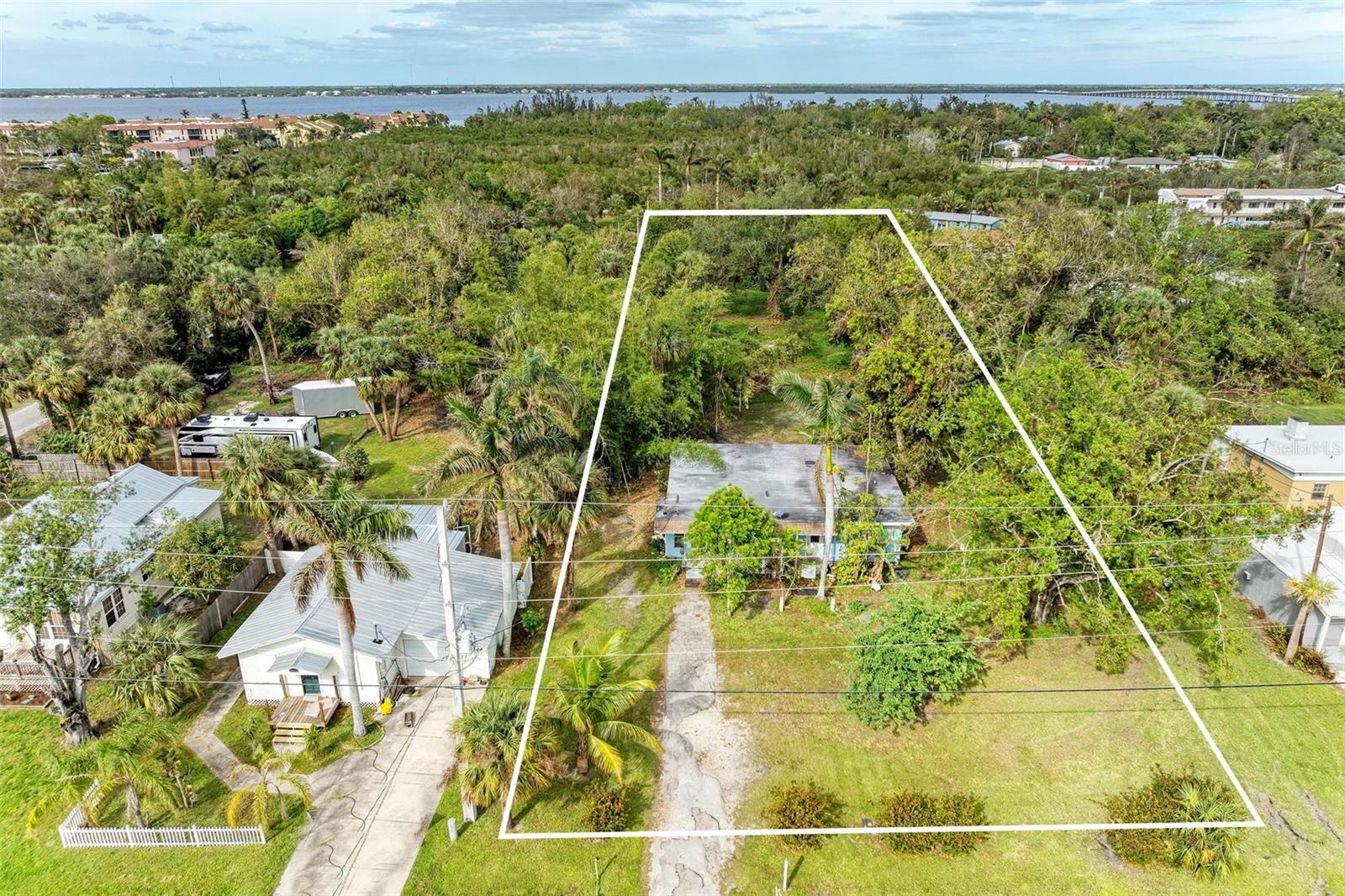 25318 Marion Ave, Punta Gorda, FL 33950