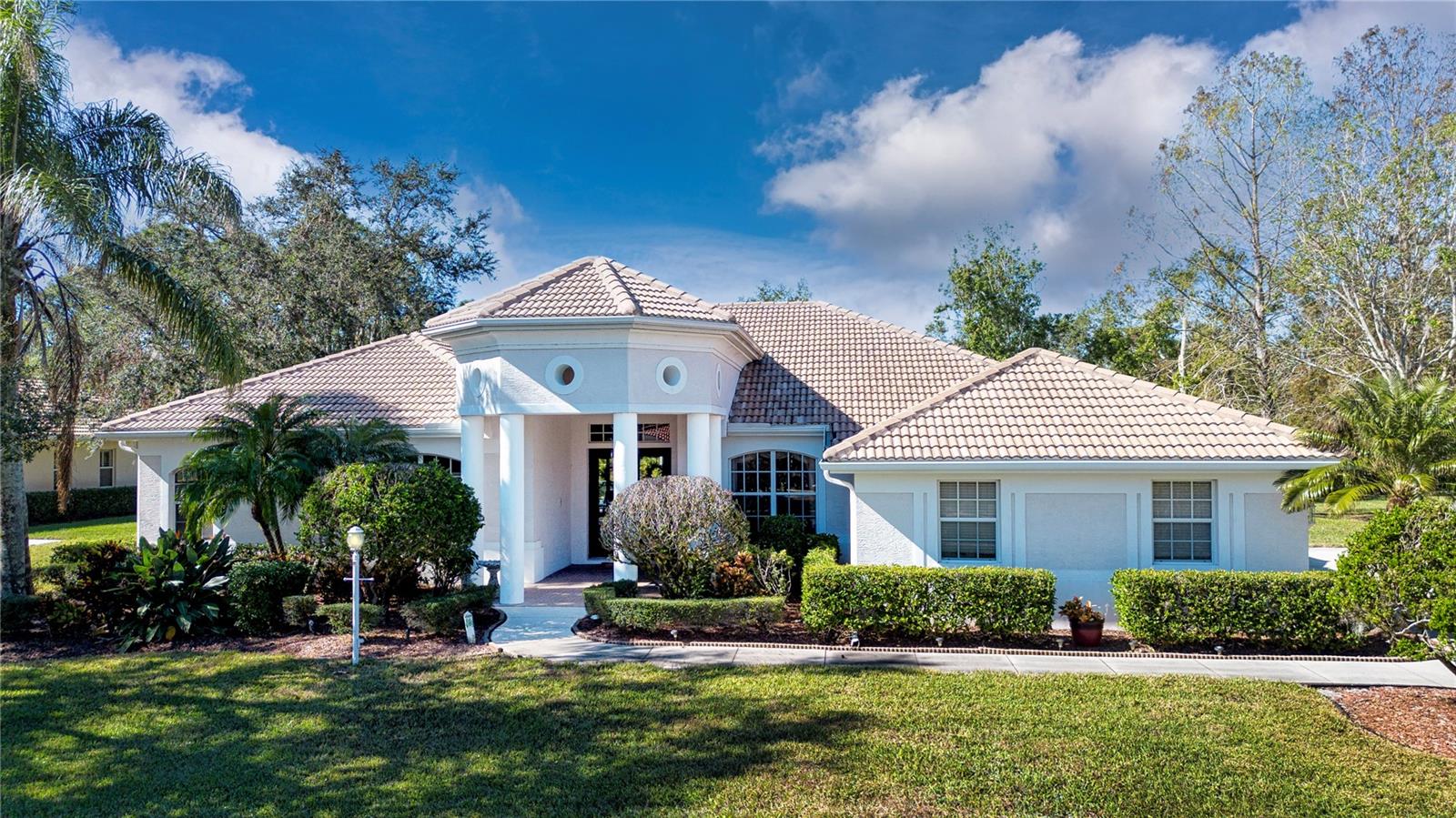 8532 Eagle Preserve Way, Sarasota, FL 34241