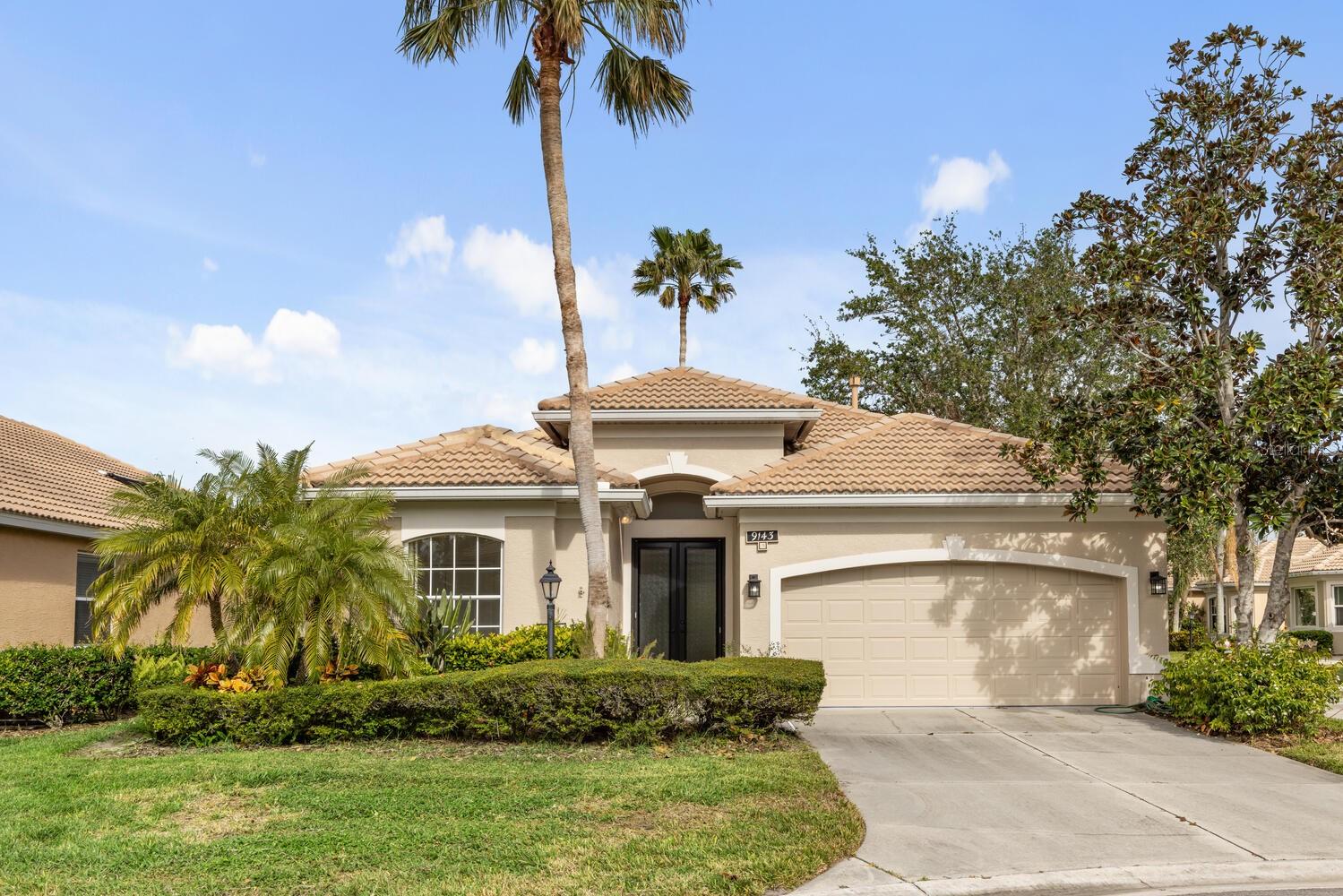 9143 Willow Brook Dr, Sarasota, FL 34238