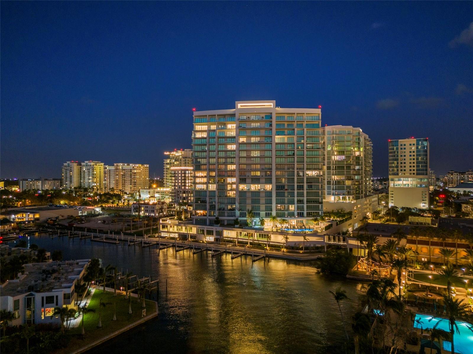401 Quay Commons #901, Sarasota, FL 34236