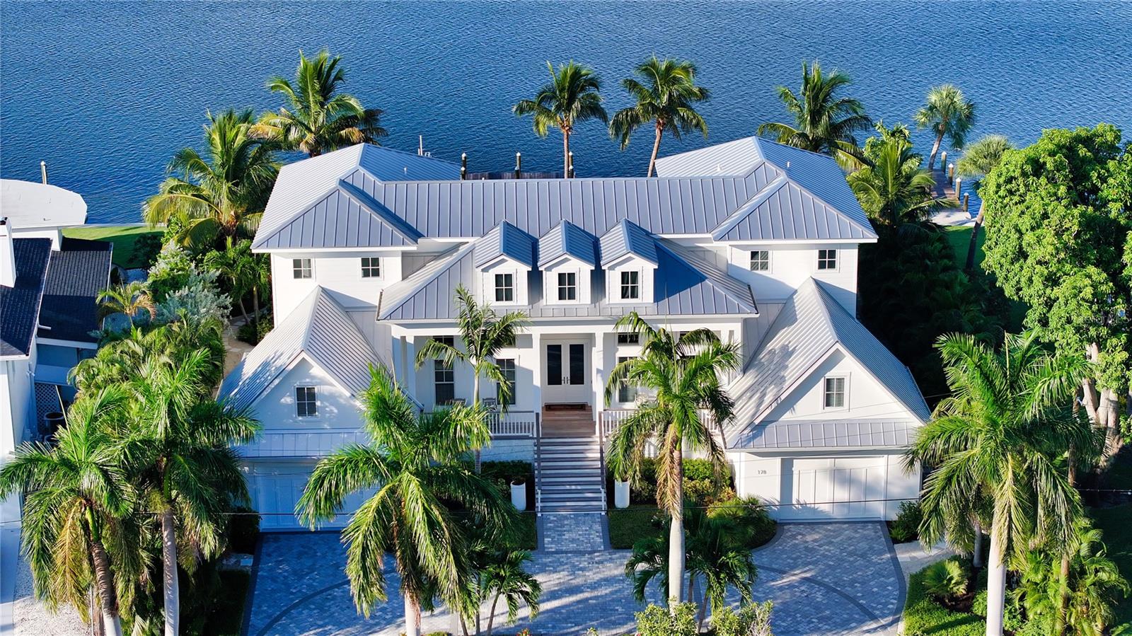 178 N Washington Dr, Sarasota, FL 34236