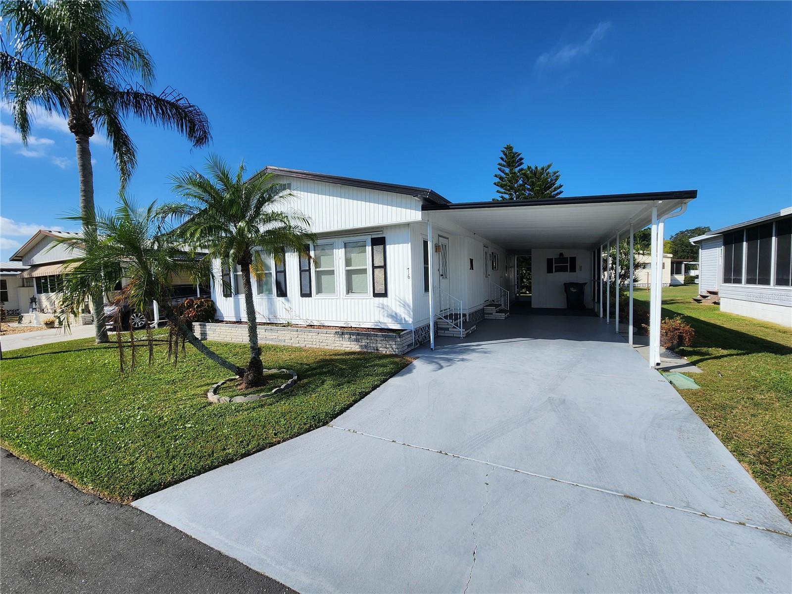 808 53rd Ave E #76, Bradenton, FL 34203