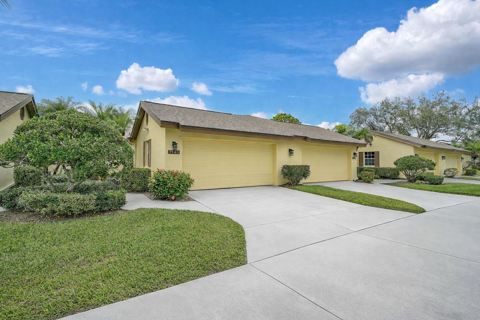7146 Lakeside Dr, Sarasota, FL 34243