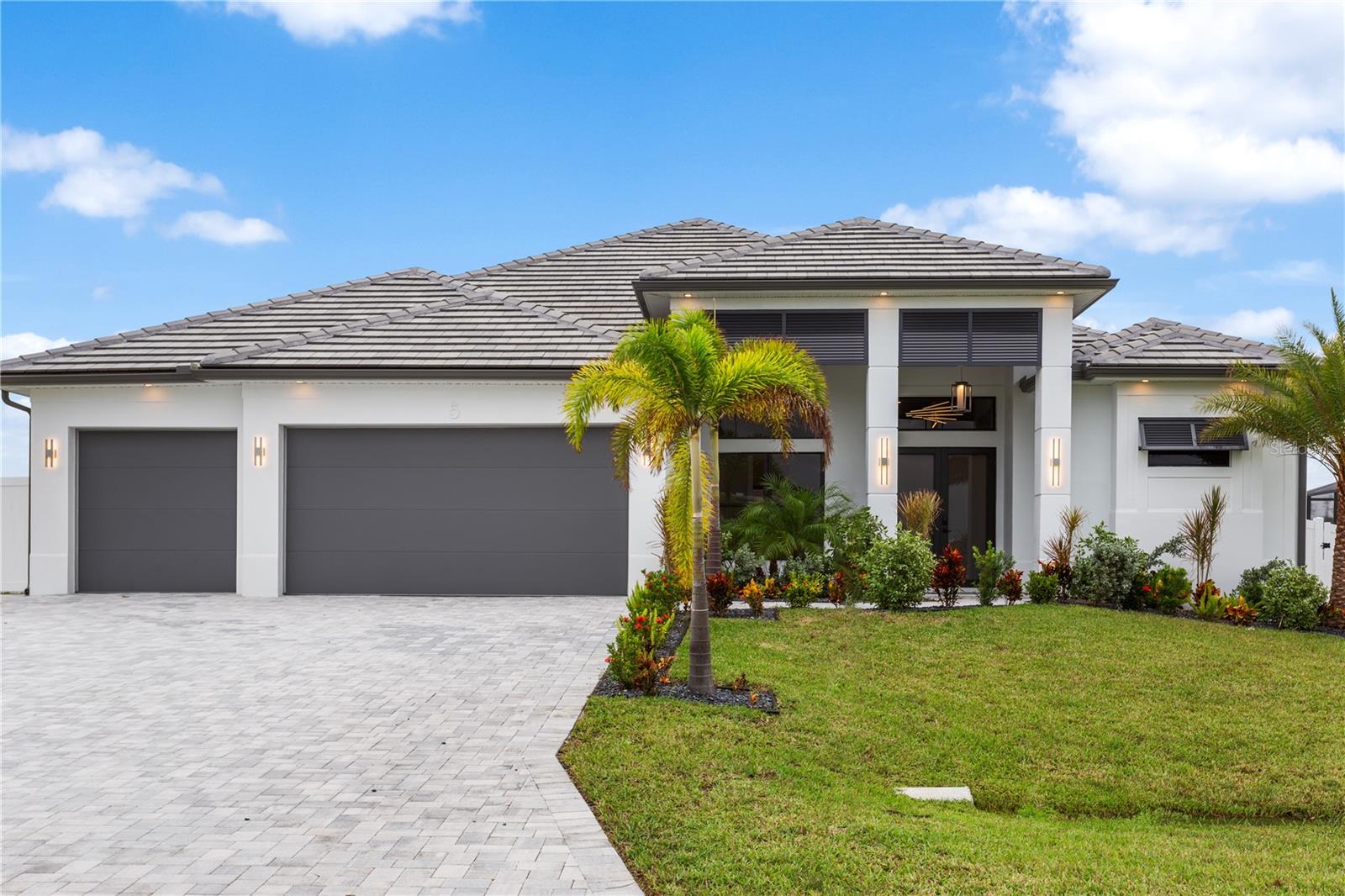 5 Sw 37th Ave, Cape Coral, FL 33991