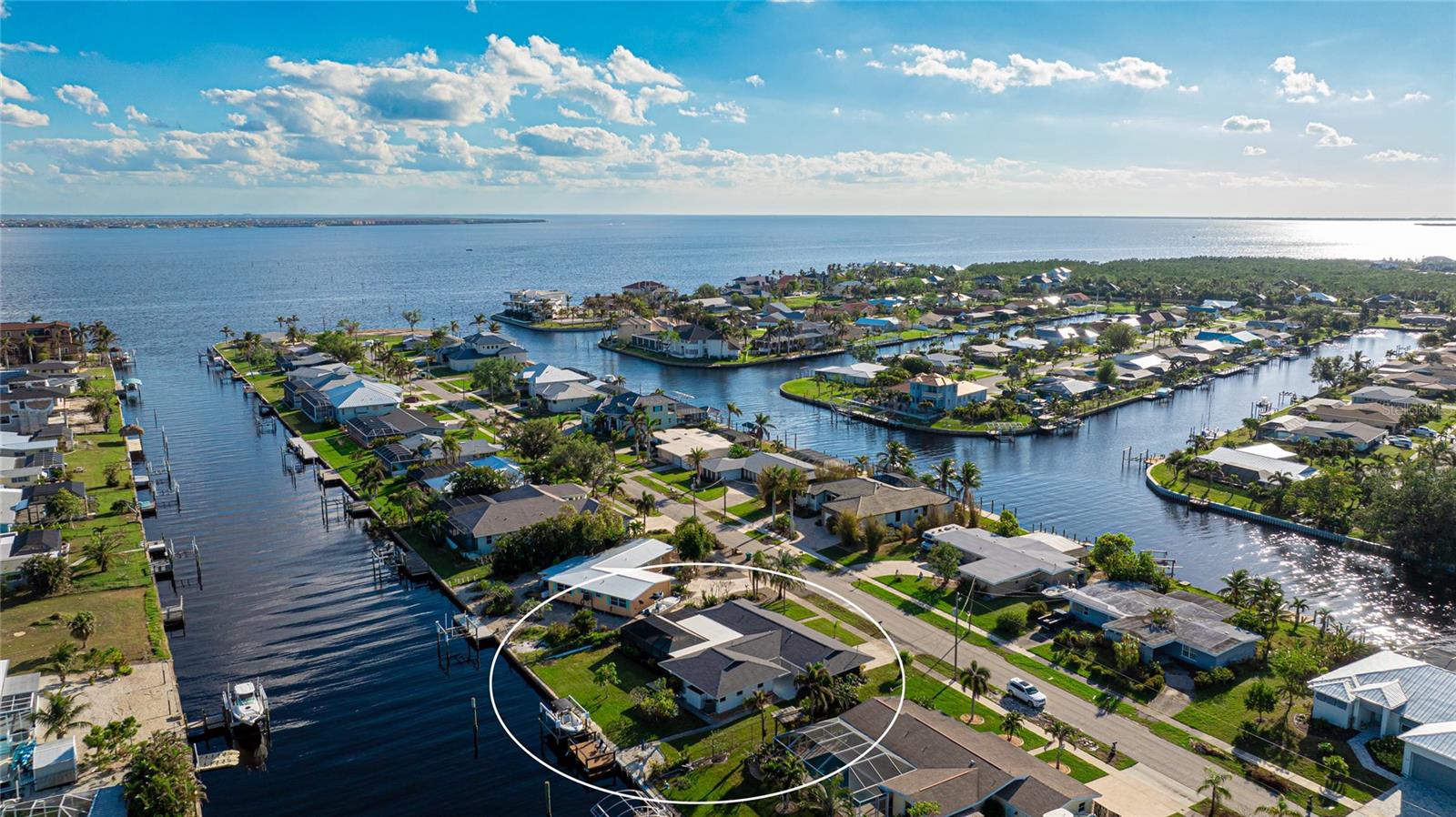 181 Beeney Rd Se, Port Charlotte, FL 33952