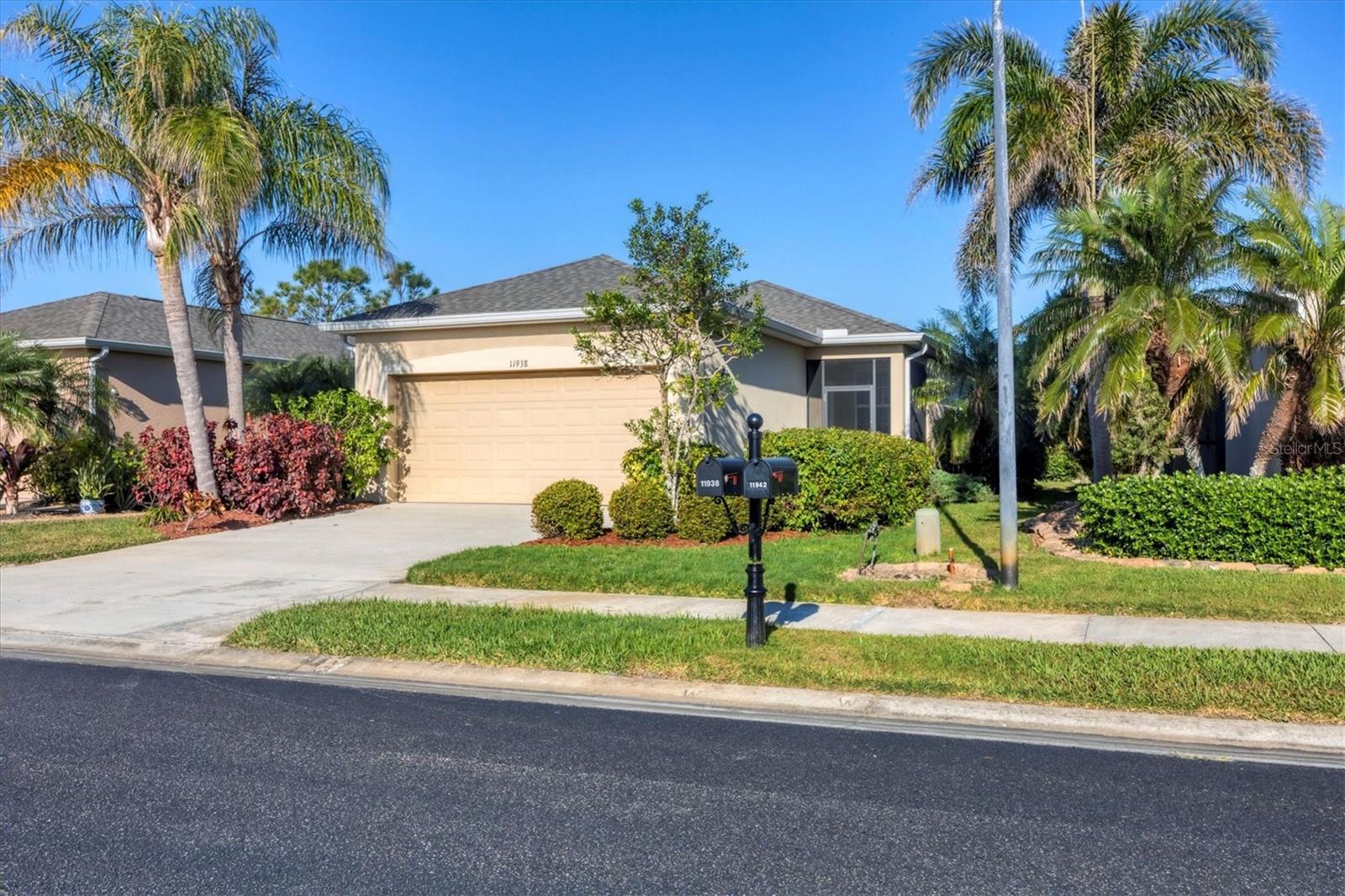 11938 Tempest Harbor Loop, Venice, FL 34292