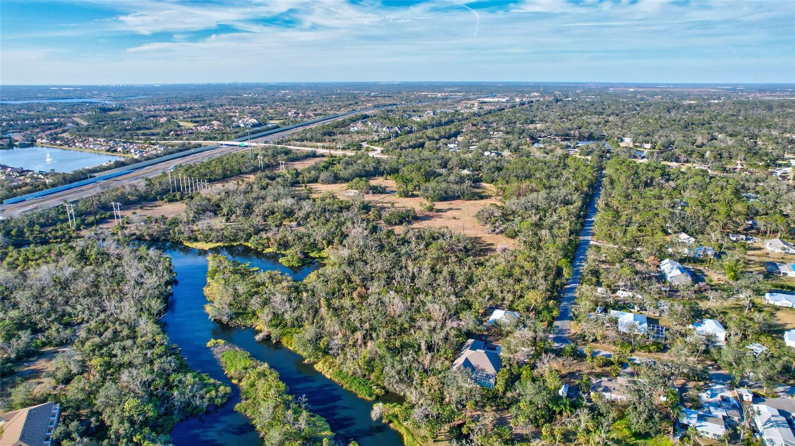 8330 Linger Lodge Rd, Bradenton, FL 34202