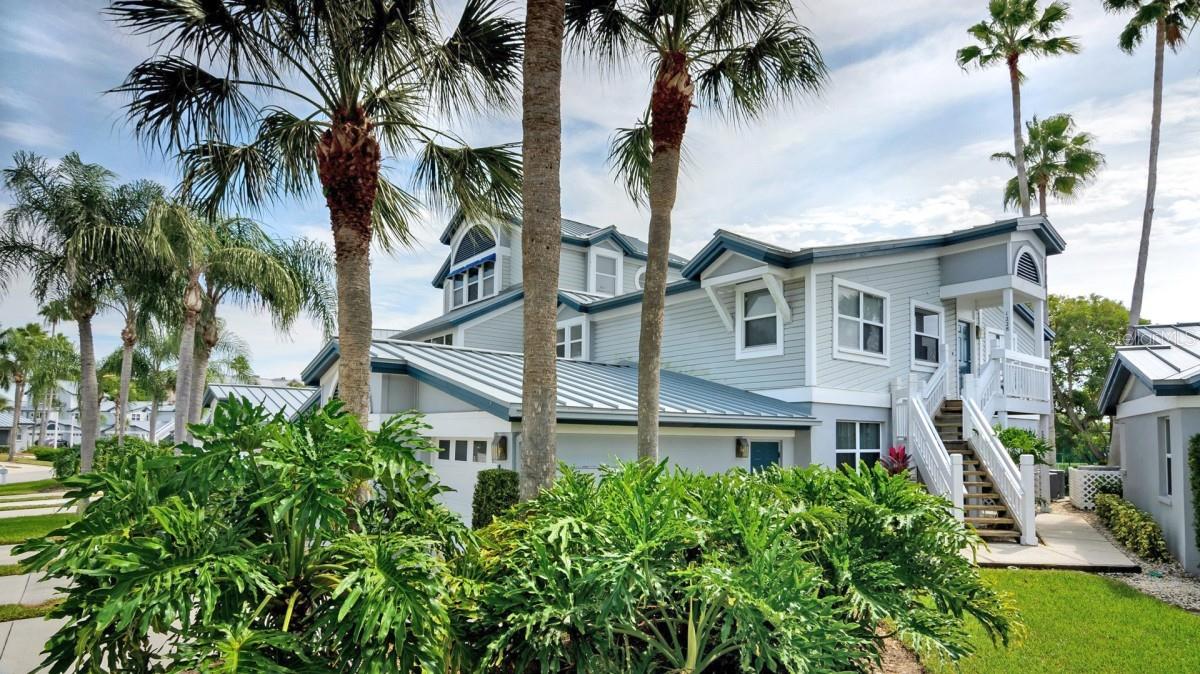 1228 Siesta Bayside Dr #1228-C, Sarasota, FL 34242