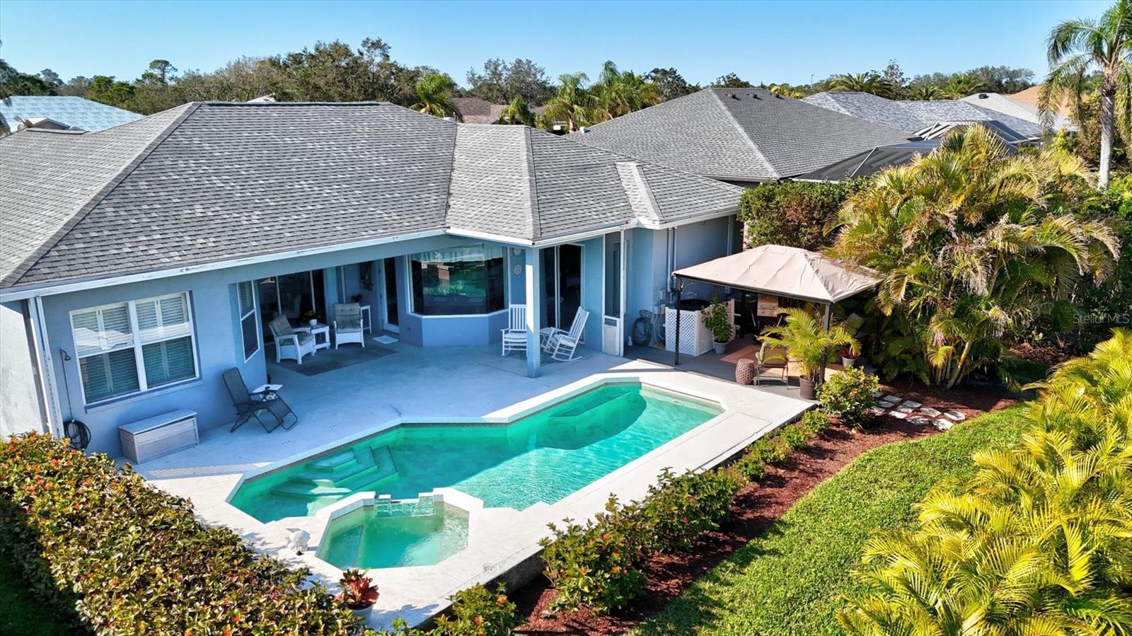 7453 Featherstone Blvd, Sarasota, FL 34238