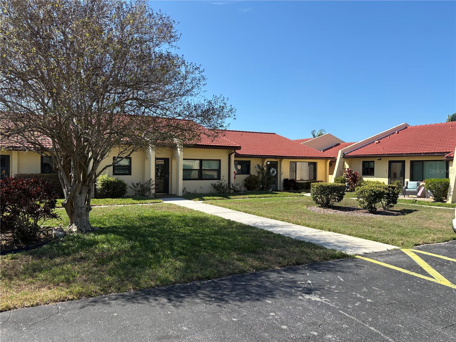 1210 56th St W #1210, Bradenton, FL 34209