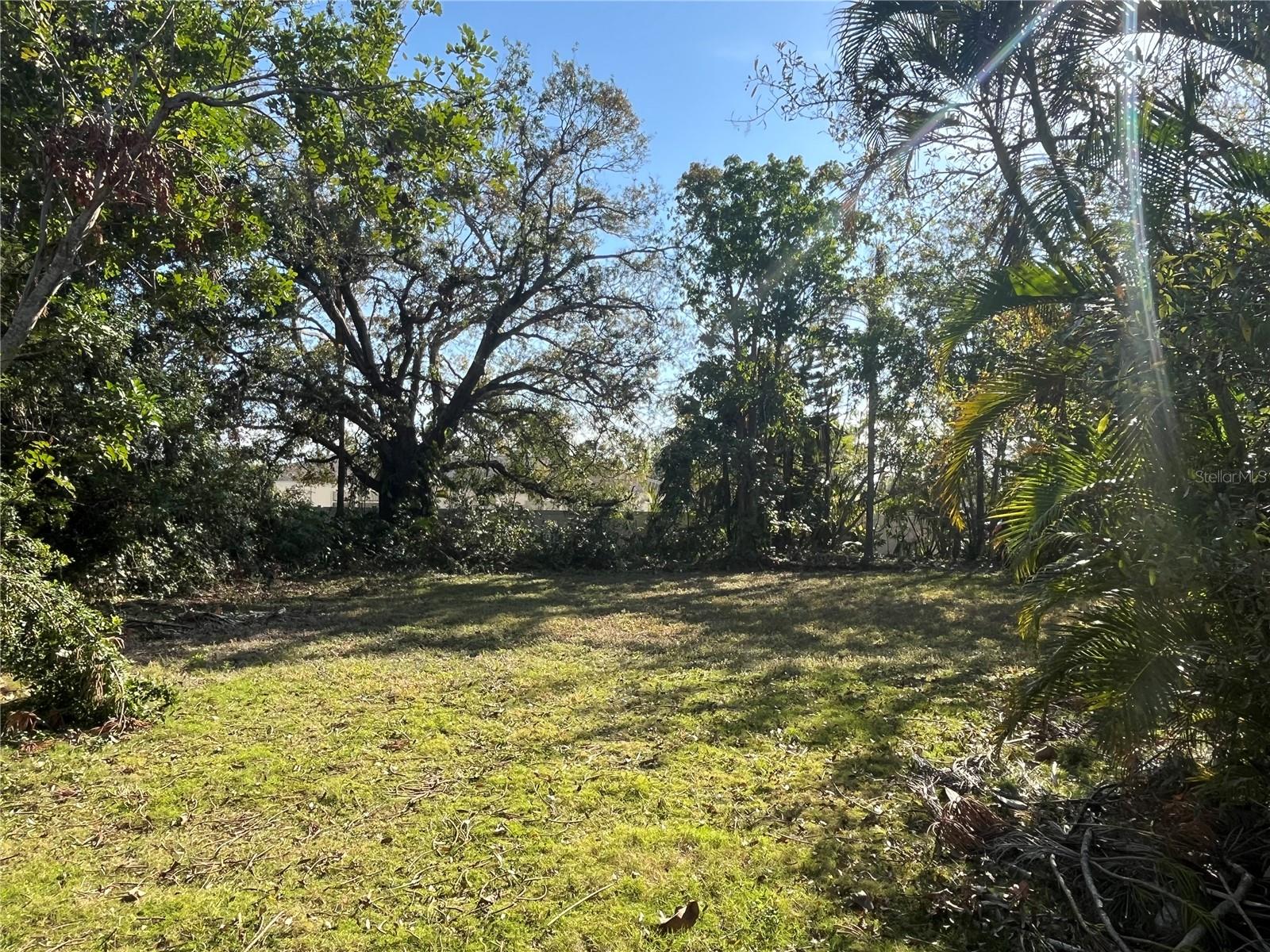 2450 Ringling Blvd, Sarasota, FL 34237