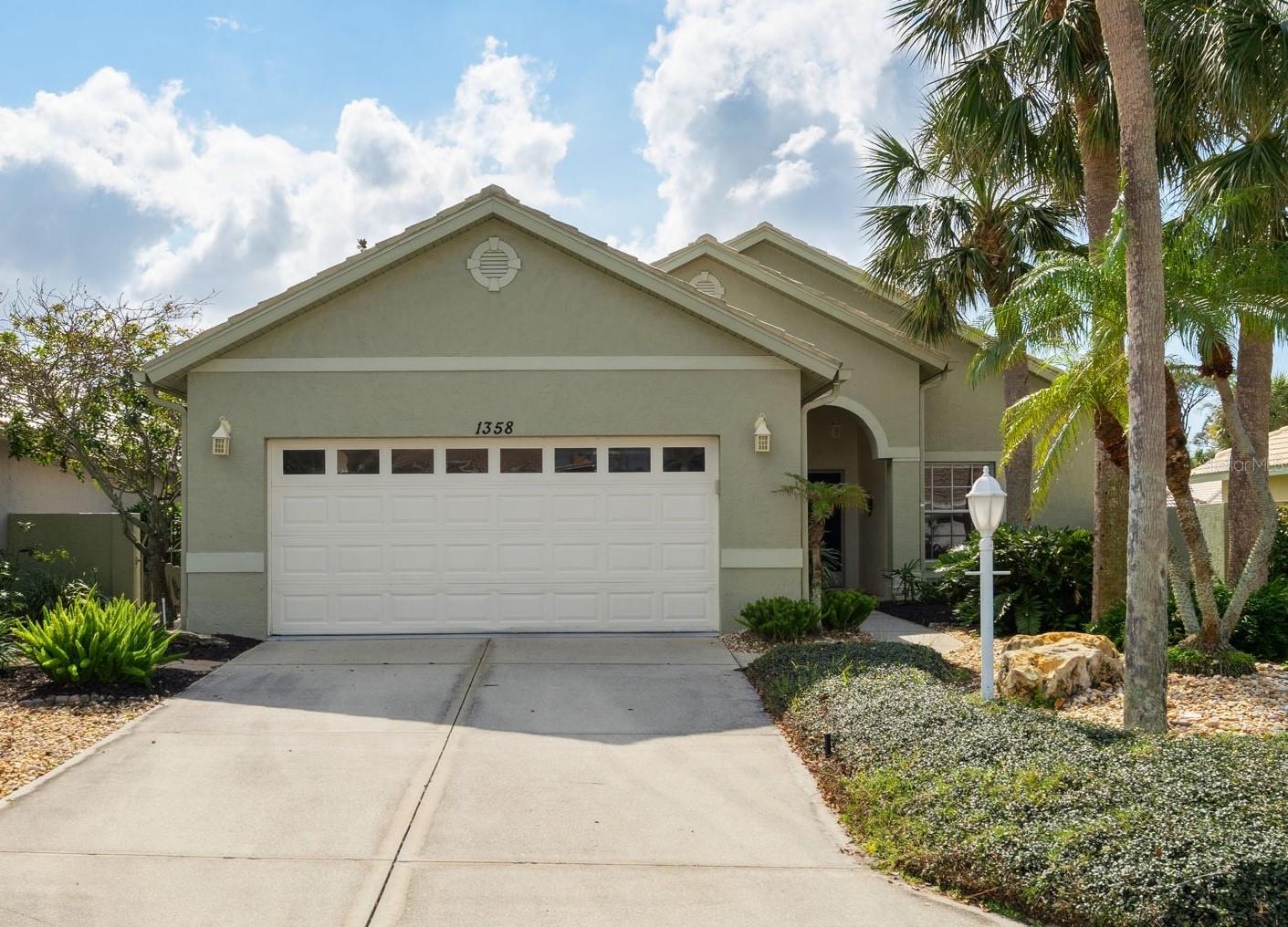1358 Berkshire Ct, Venice, FL 34292