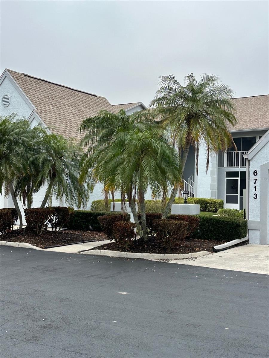 6713 Stone River Rd #206, Bradenton, FL 34203