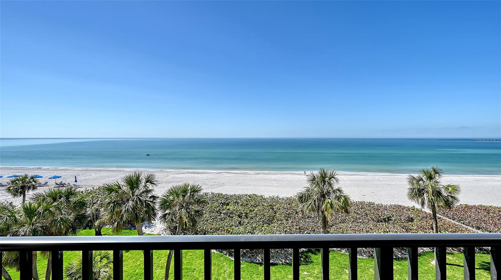 2675 Gulf Of Mexico Dr #301, Longboat Key, FL 34228