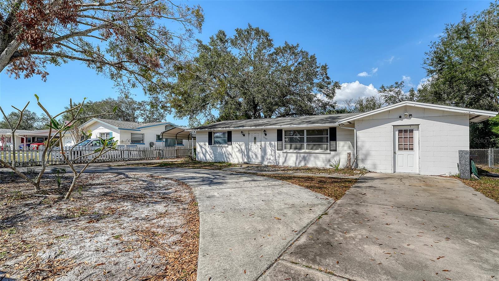 3365 7th St, Sarasota, FL 34237