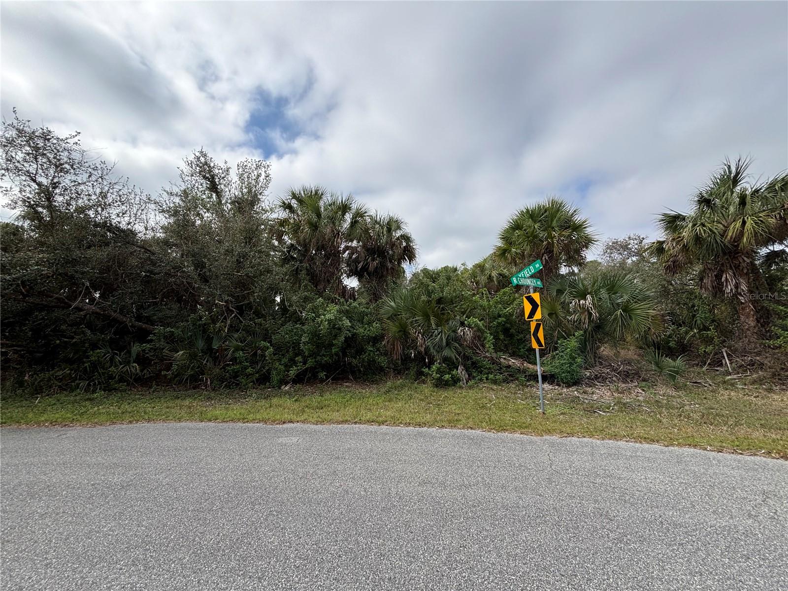 Chouncey Ave, North Port, FL 34291