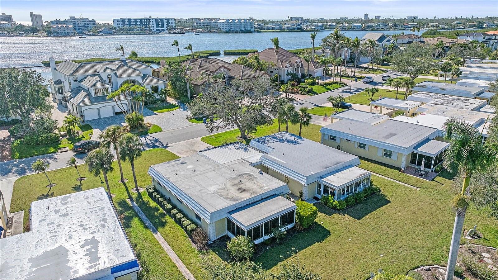 5869 Tidewood Ave #7, Sarasota, FL 34231