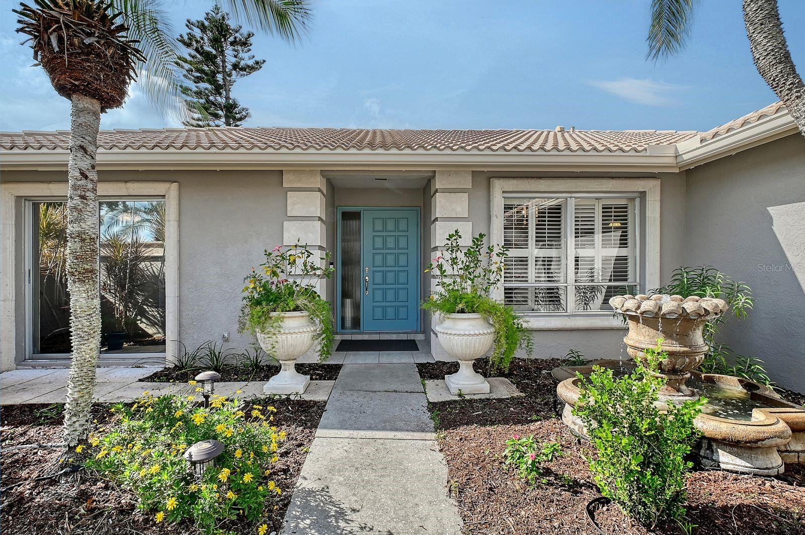 6684 Easton Dr, Sarasota, FL 34238