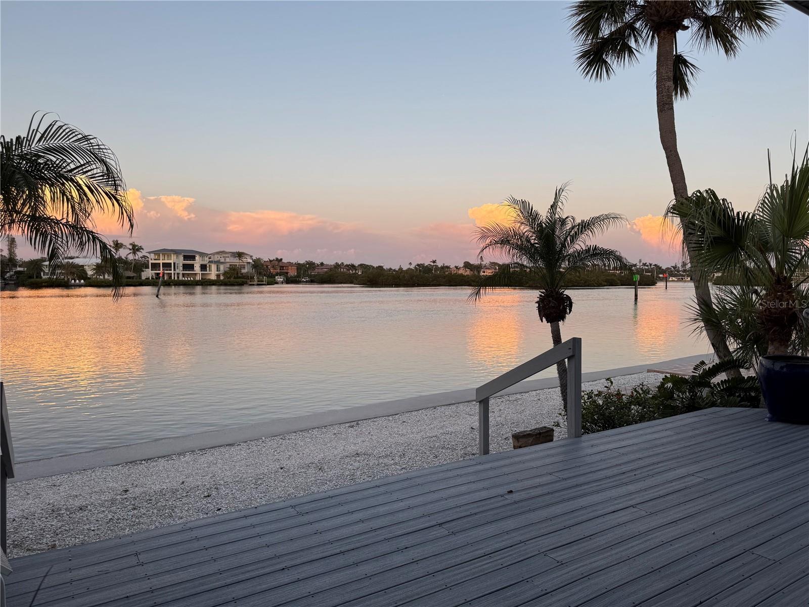 1374 Moonmist Dr #B1, Sarasota, FL 34242