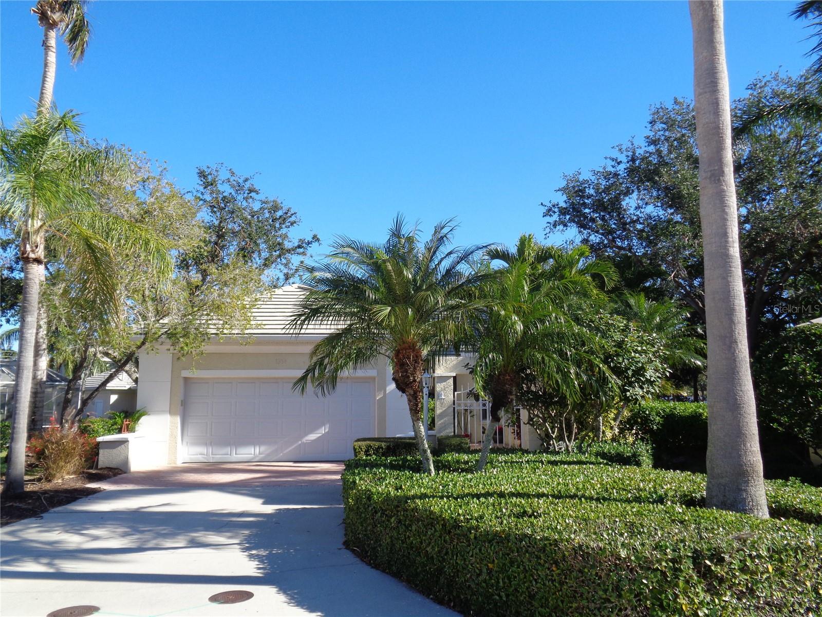 1354 Tearose Pl, Sarasota, FL 34239