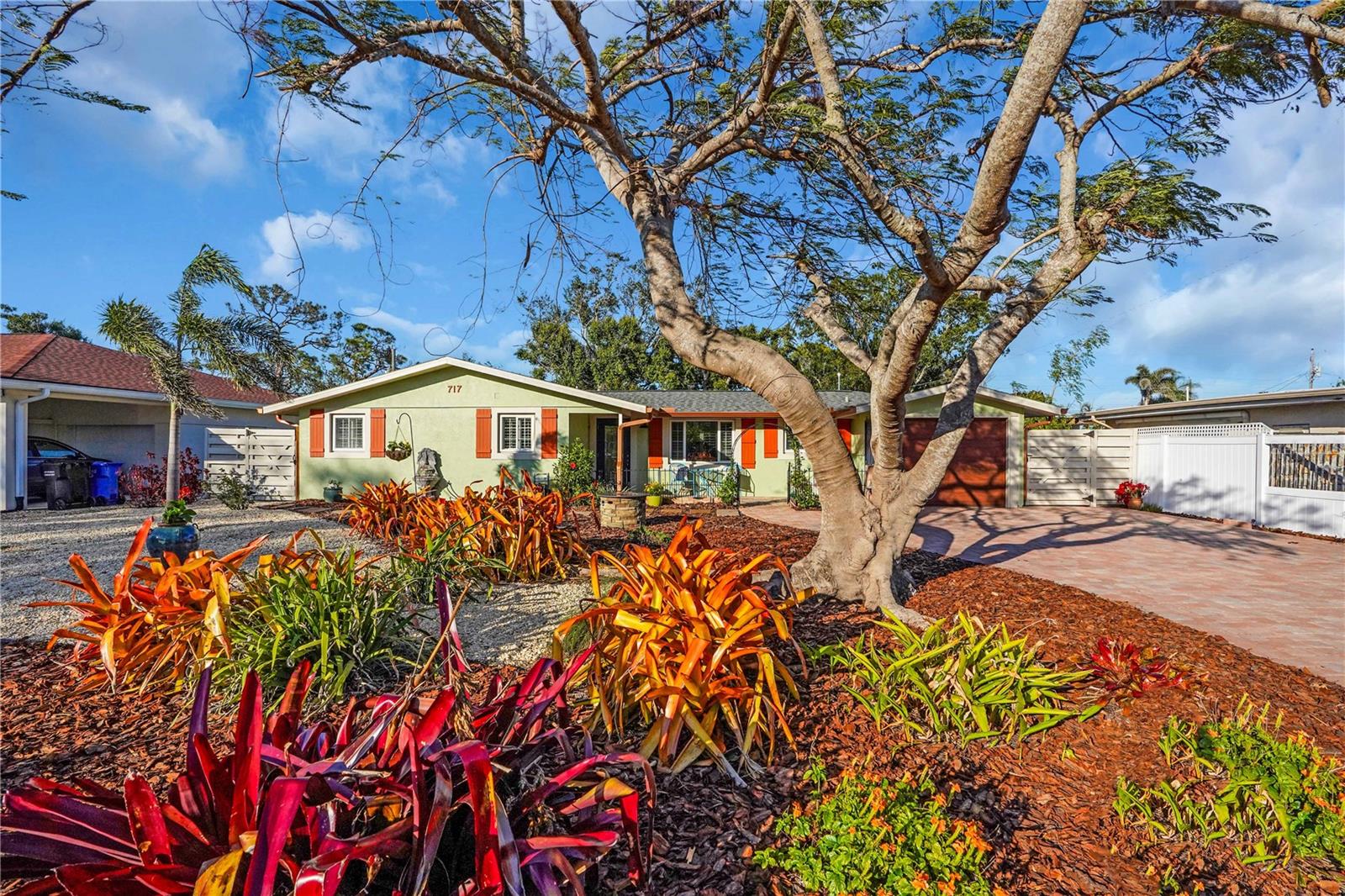 717 Guild Dr, Venice, FL 34285