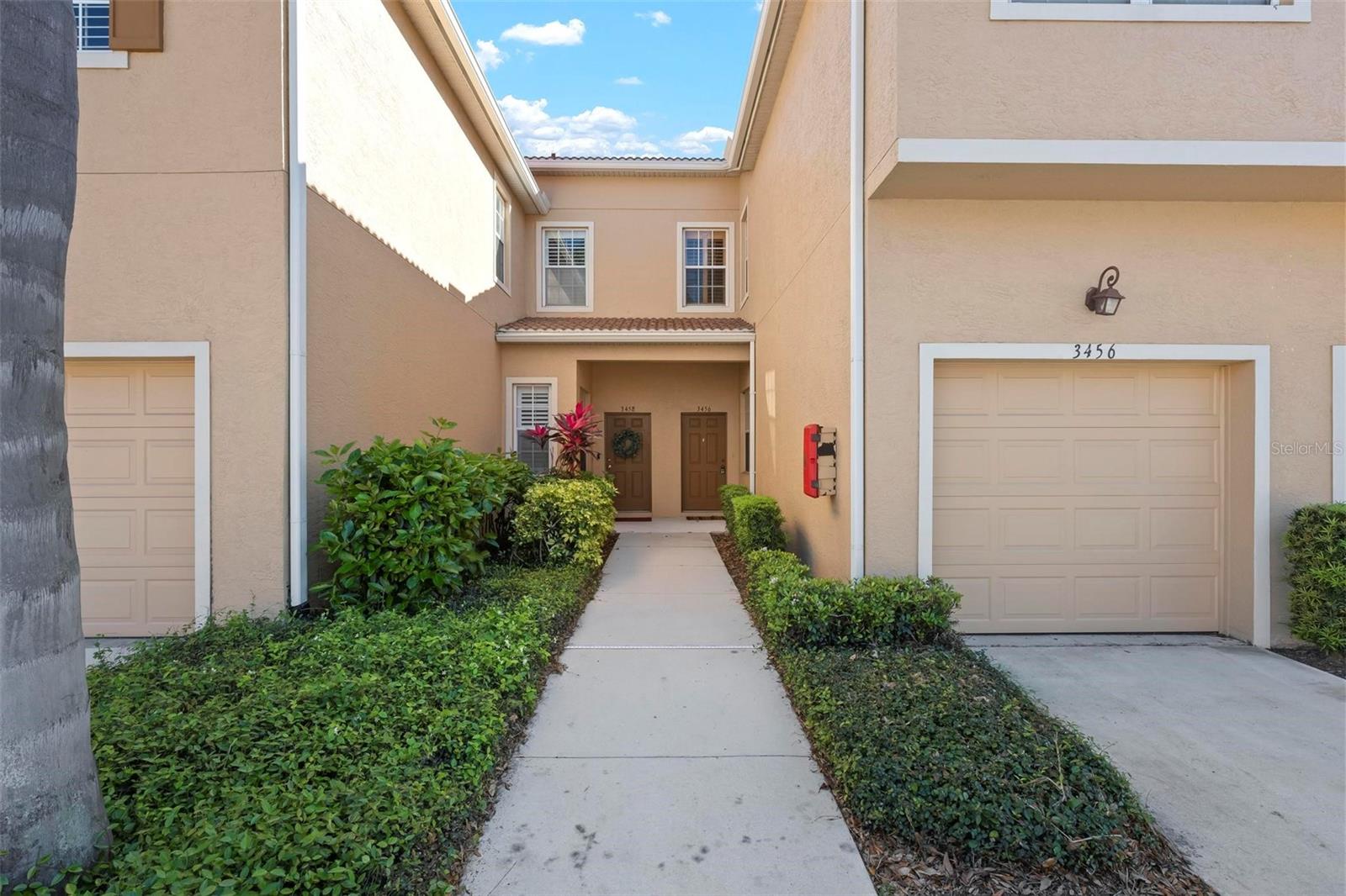3456 Parkridge Cir #33-105, Sarasota, FL 34243