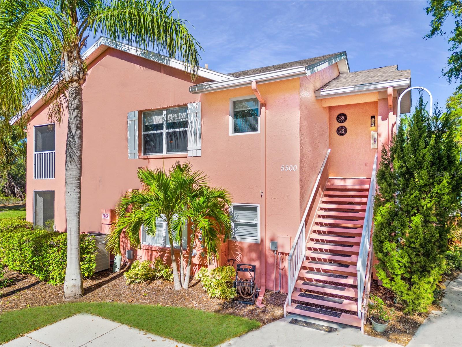 5500 Longwood Run Blvd #201, Sarasota, FL 34243