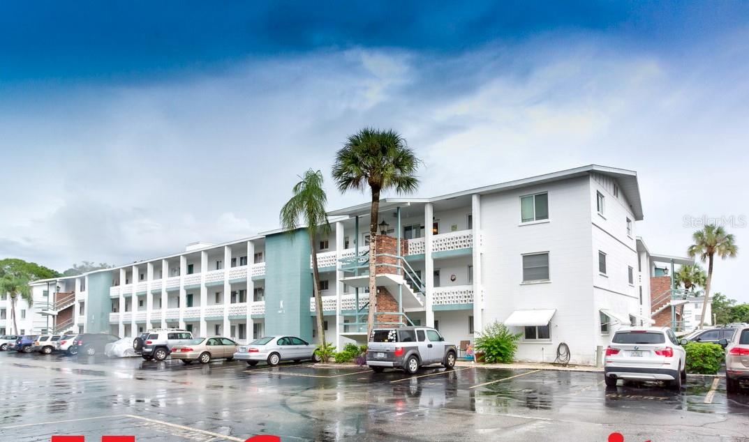 1815 Restful Dr #N-27, Bradenton, FL 34207