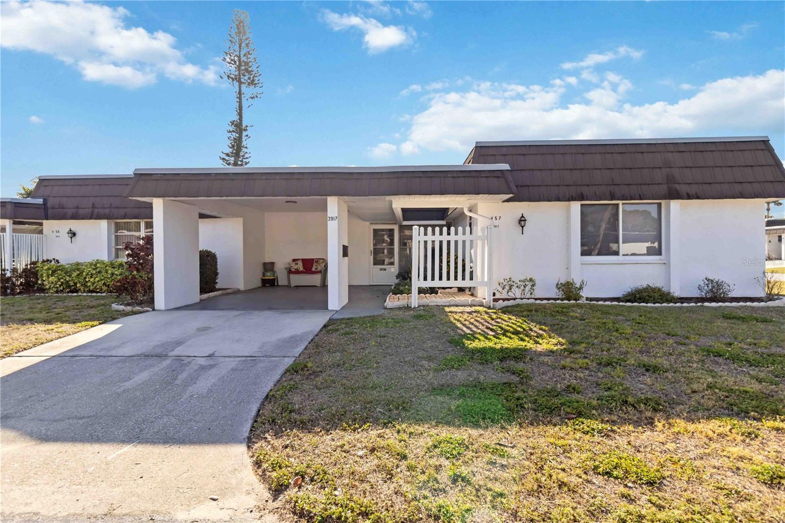 3917 Ashwood Ln #57, Sarasota, FL 34232