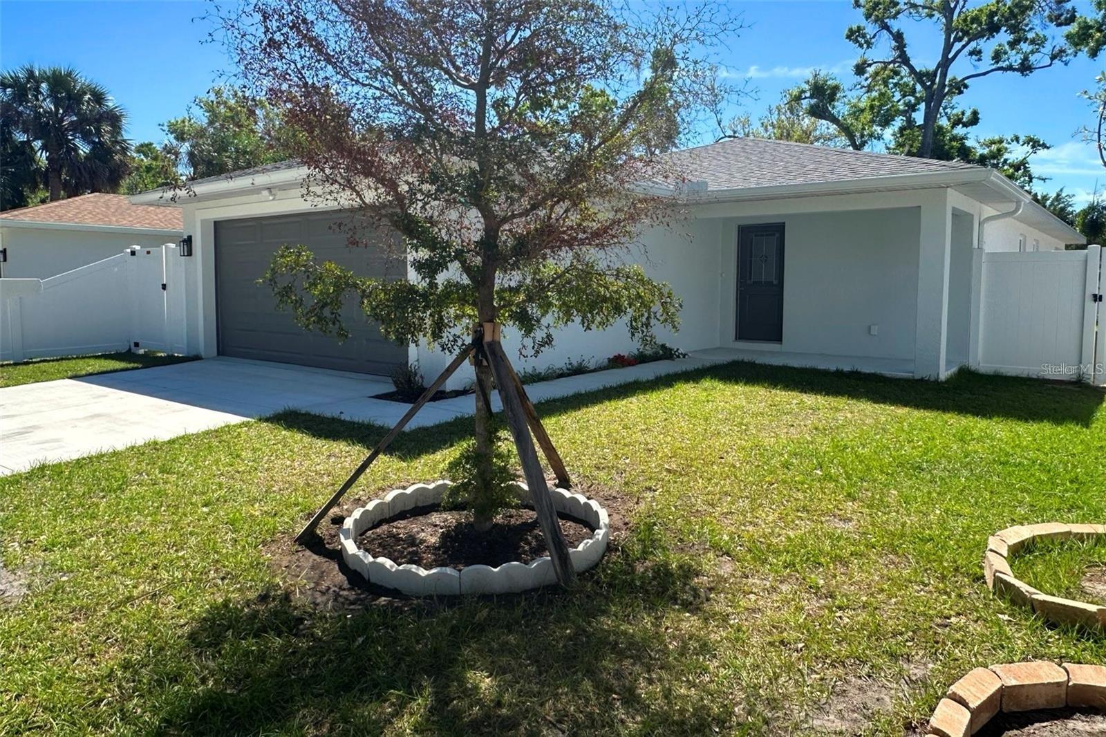 1428 19th St, Sarasota, FL 34234