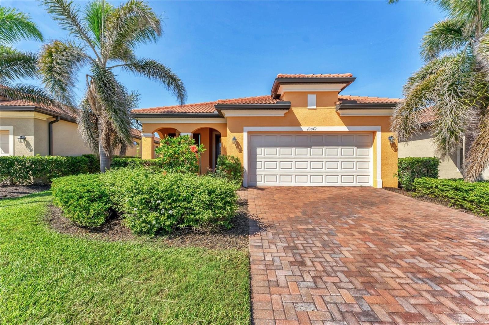 10072 Cozy Grove Dr, Venice, FL 34293