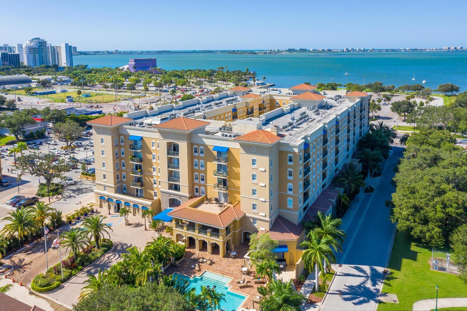 1064 N Tamiami Trl #1604, Sarasota, FL 34236
