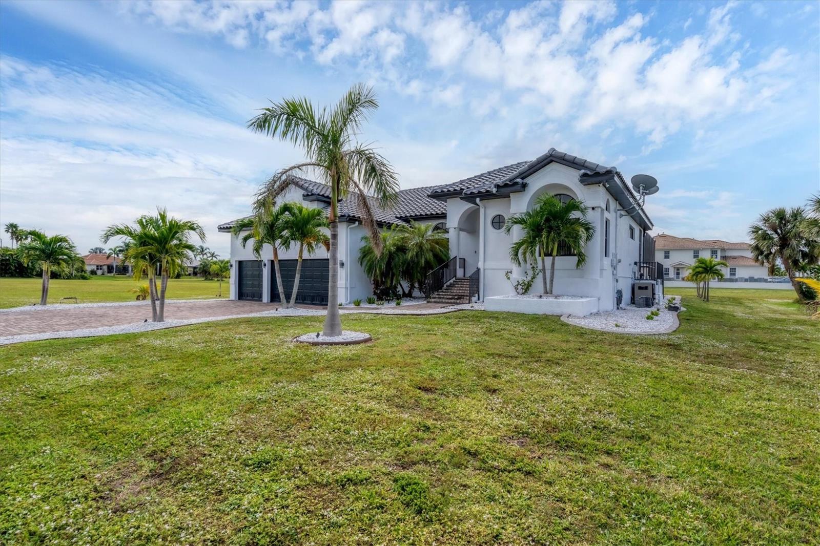 24017 Peppercorn Rd, Punta Gorda, FL 33955