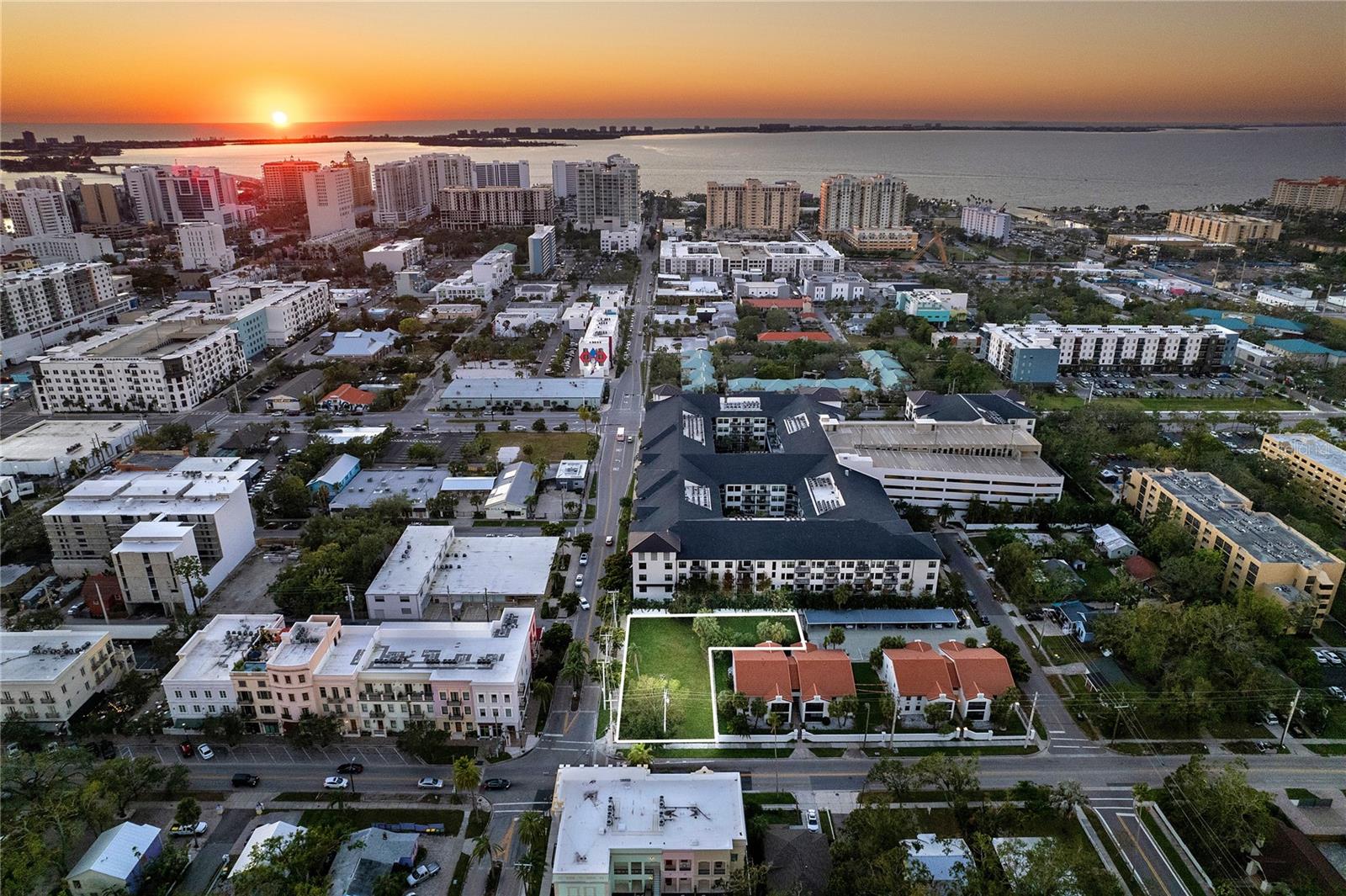 1575 Blvd Of The Arts, Sarasota, FL 34236