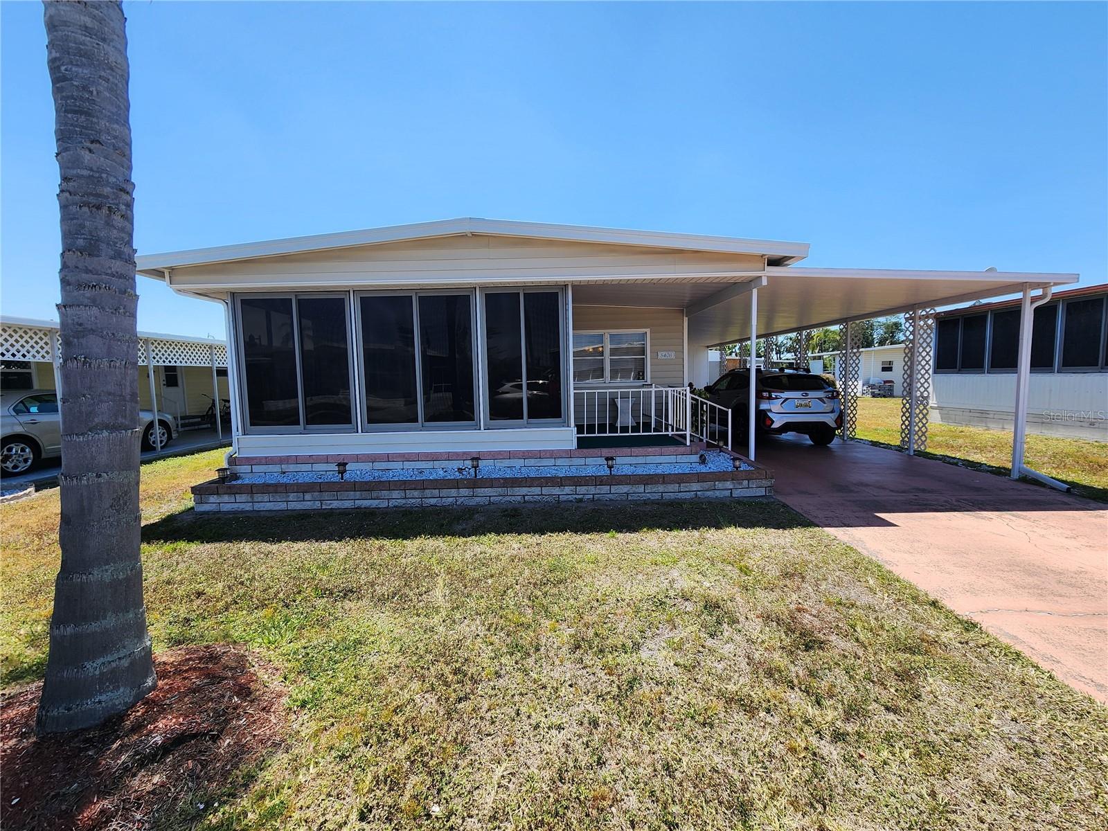 5408 Chateau Ln, Bradenton, FL 34207